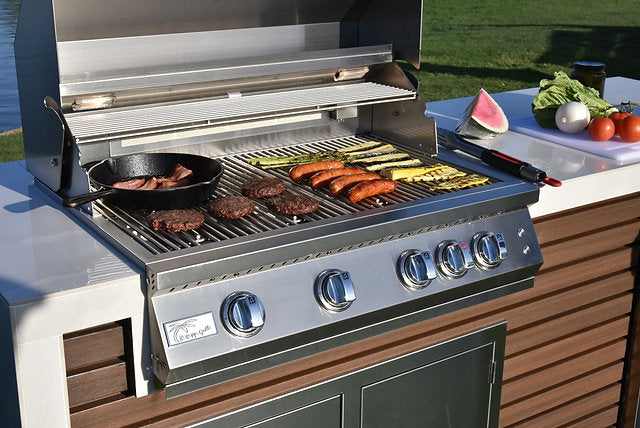 Professional Shiplap Outdoor Kitchen with 32” 4-Burner Grill and Waterfall Edge