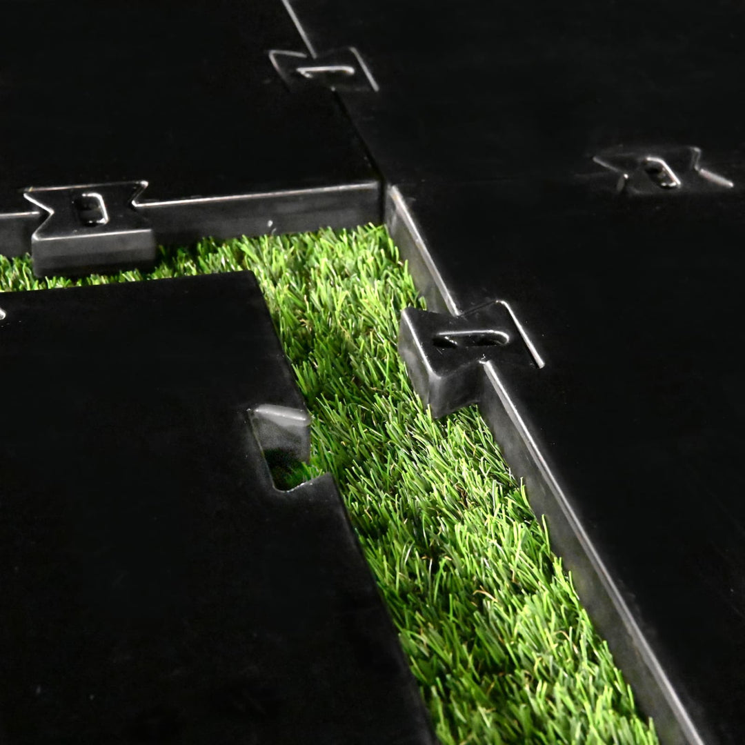 Carl’s Place Golf HotShot 5x8 Hitting Mat with Optional Base