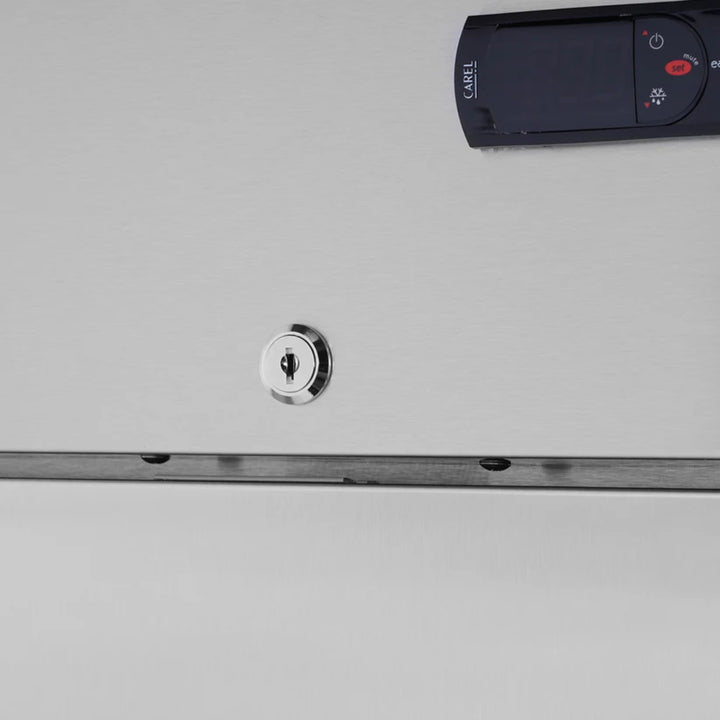 27" Commercial Reach-In Freezer – 19 cu. ft.