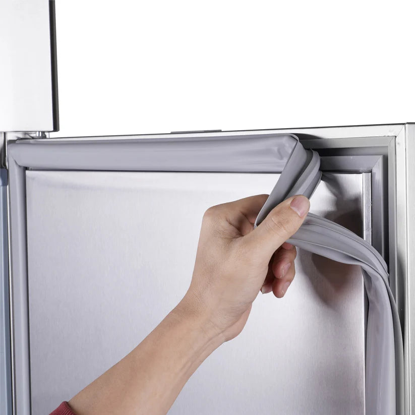 54" Commercial Refrigerator – 42 cu. ft. Double Solid Door